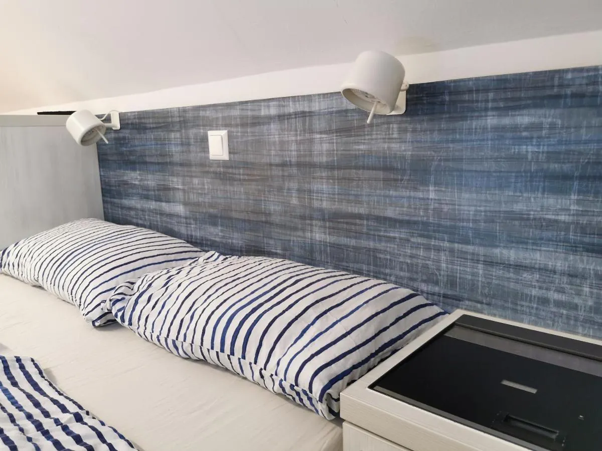 H2O Hostel
