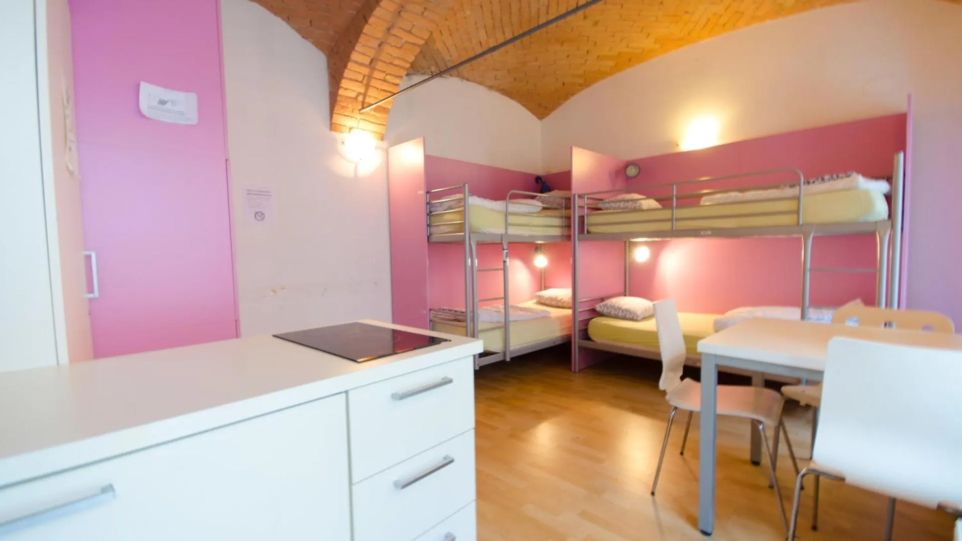 H2O Hostel